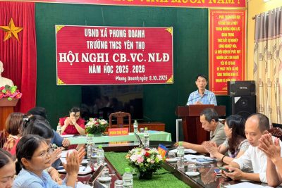 Hình ảnh tổ chức hội nghị CC, VC, NLĐ năm học 25-26